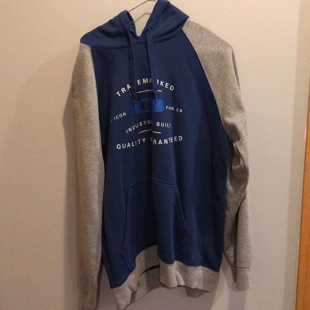 Oakley hoodie